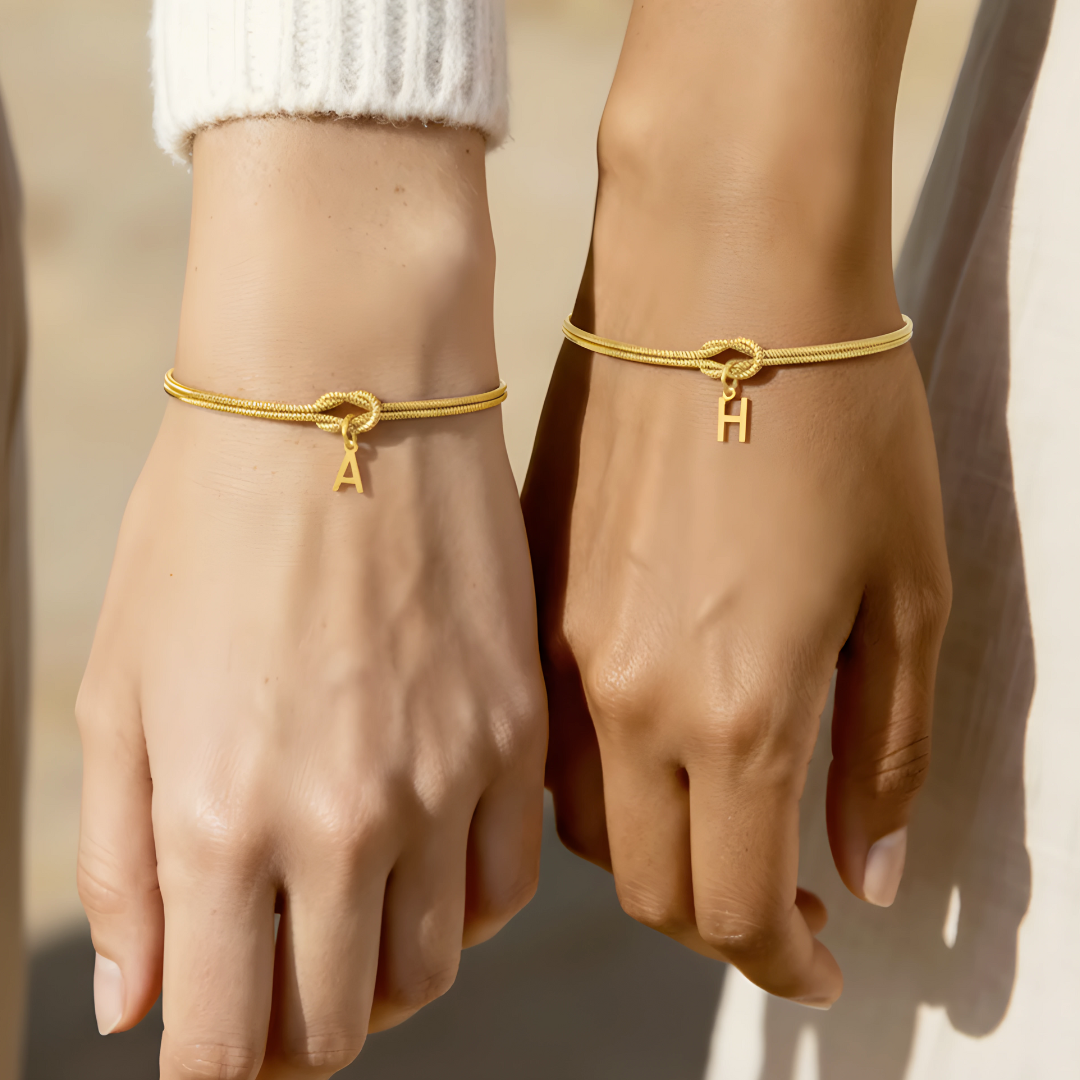 Pulsera Nudo con Letra