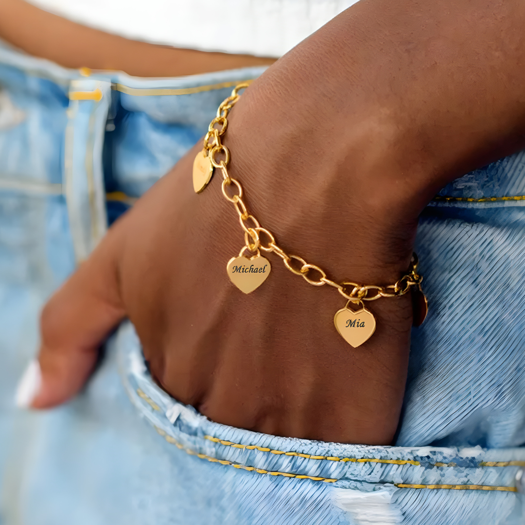 Pulsera de corazones – Personalizable hasta 6 Corazones