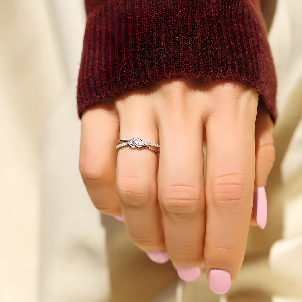 Anillo Nudo de corazón