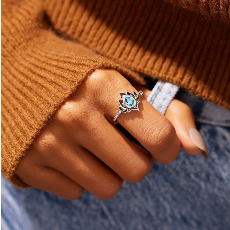 Anillo Lotus – Comenzar de Nuevo