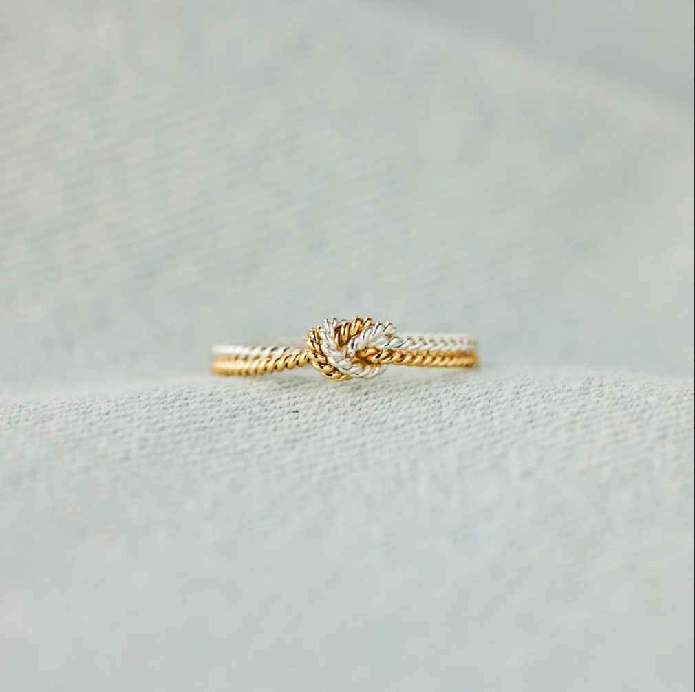 Anillo Nudo del Destino