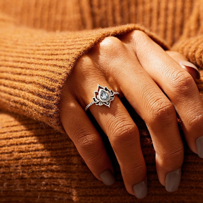 Anillo Lotus – Comenzar de Nuevo