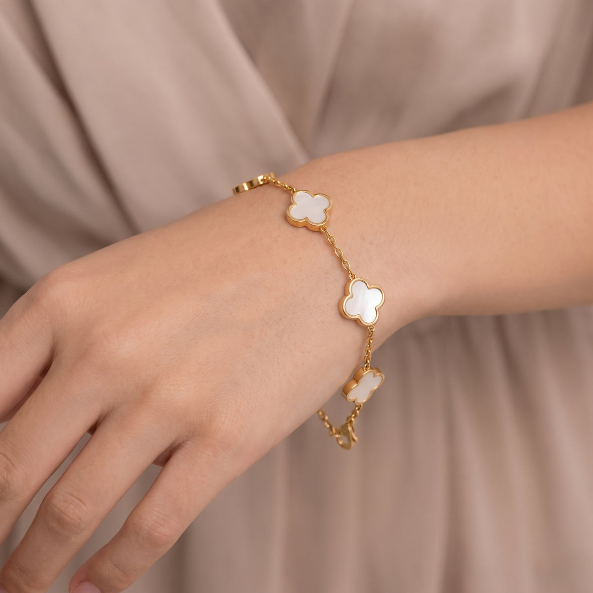 Pulsera Trébol de Perla