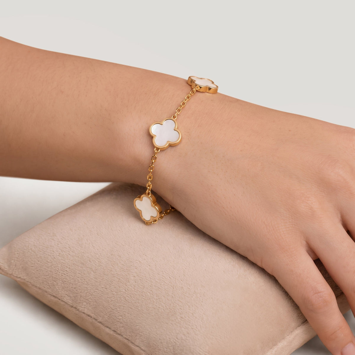 Pulsera Trébol de Perla