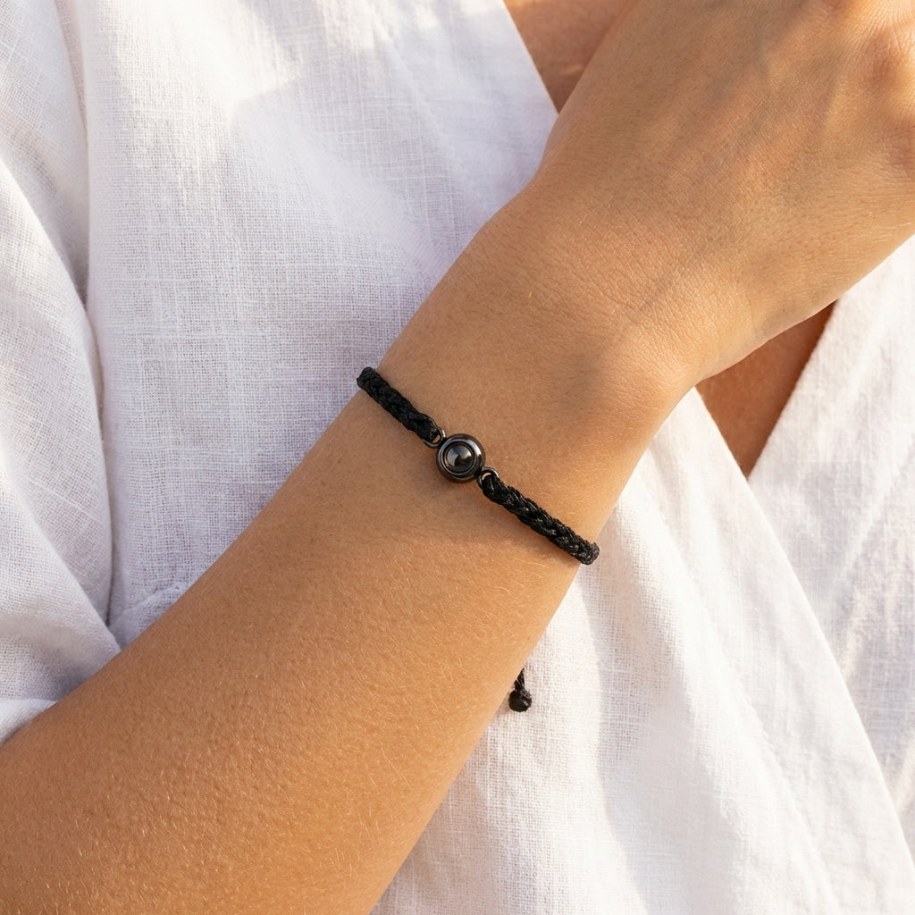 Pulsera Artesanal con Foto Oculta