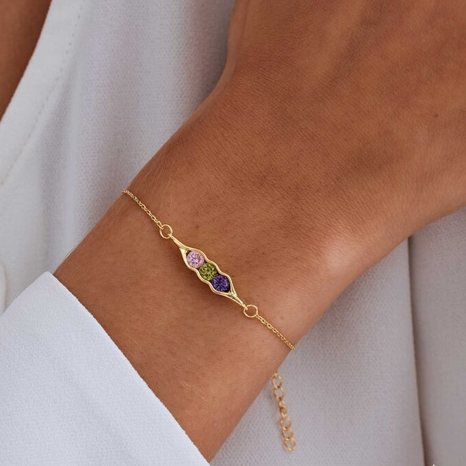 Pulsera Uña y Carne con Piedras de Nacimiento