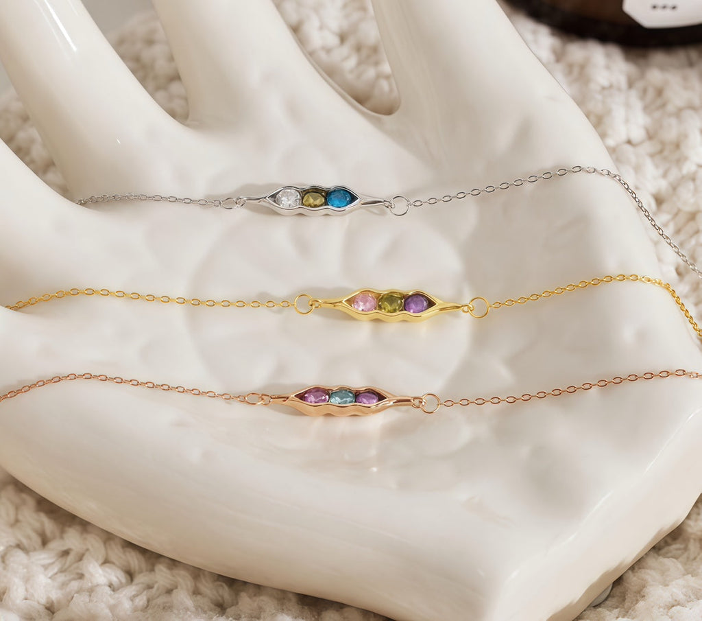 Pulsera Uña y Carne con Piedras de Nacimiento